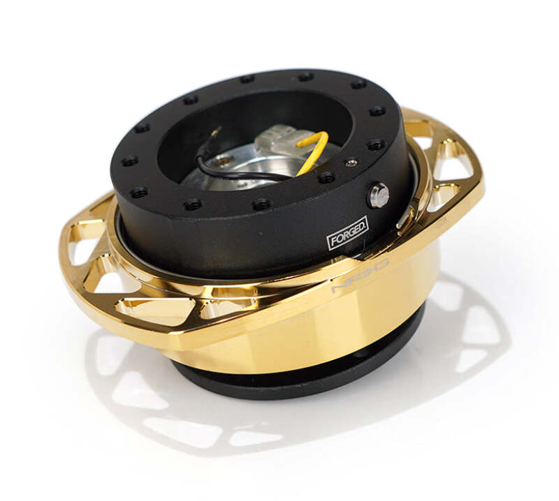 NRG Quick Release Kit Gen 257 - Black Body / Chrome Gold Cutout Ring (SRK-257BK-CG)