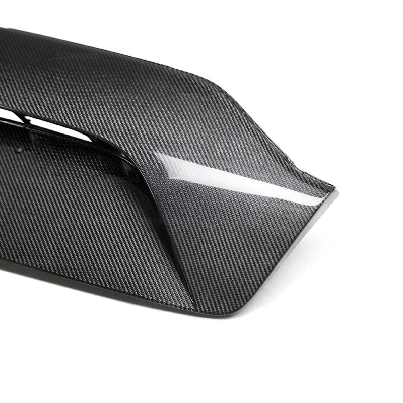 Seibon 2018 Kia Stinger OE-Style Carbon Fiber Rear Trunk Garnish - photo 4