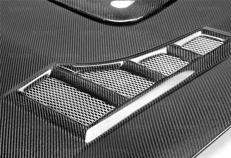 Seibon 2002-2003 Subaru WRX CW Carbon Fiber Hood - photo 4