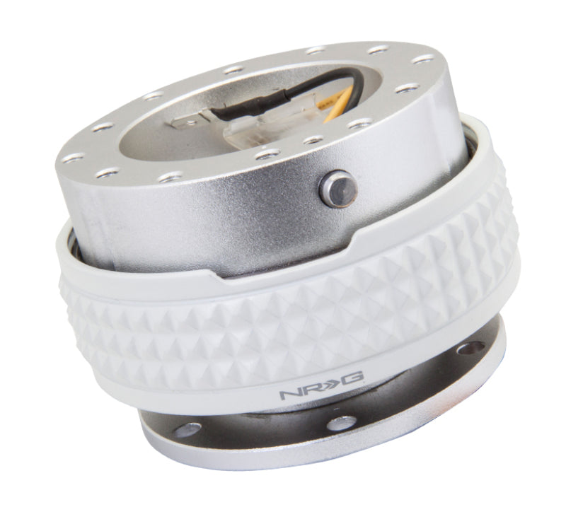 NRG Quick Release Kit - Pyramid Edition - Silver Body / Glow-in-the-Dark Pyramid Ring (SRK-210SL/GL)