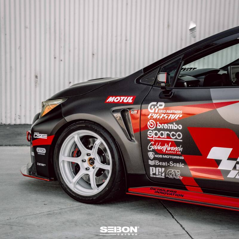 Seibon 2023 Toyota GR Corolla OE-Style Dry Carbon Fenders - photo 6