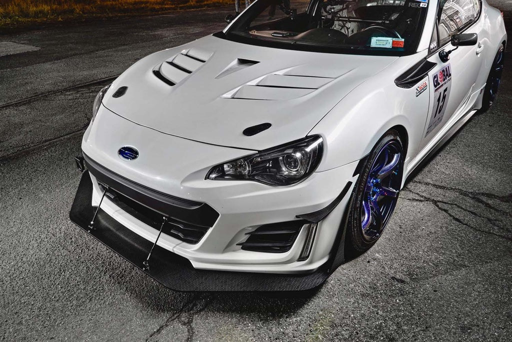 Carbon splitter endplate fitted to front splitter
