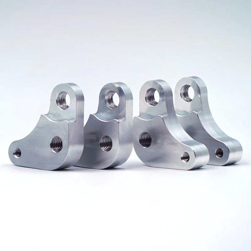 Suspension Secrets seat raisers for Porsche 718 GT4 RS