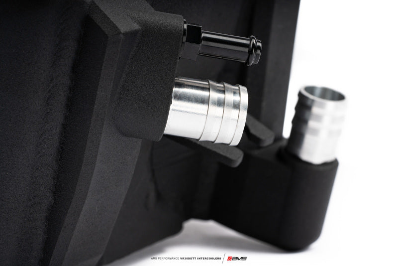 AMS Performance 2023+ Nissan Z VR30 Intercoolers (amsAMS.47.09.0001-1) - photo 7