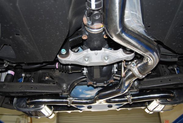 Invidia 2015+ Subaru WRX/STI 4Dr Q300 Twin Outlet Rolled Titanium Burnt Quad Tip Cat-Back Exhaust - photo 4