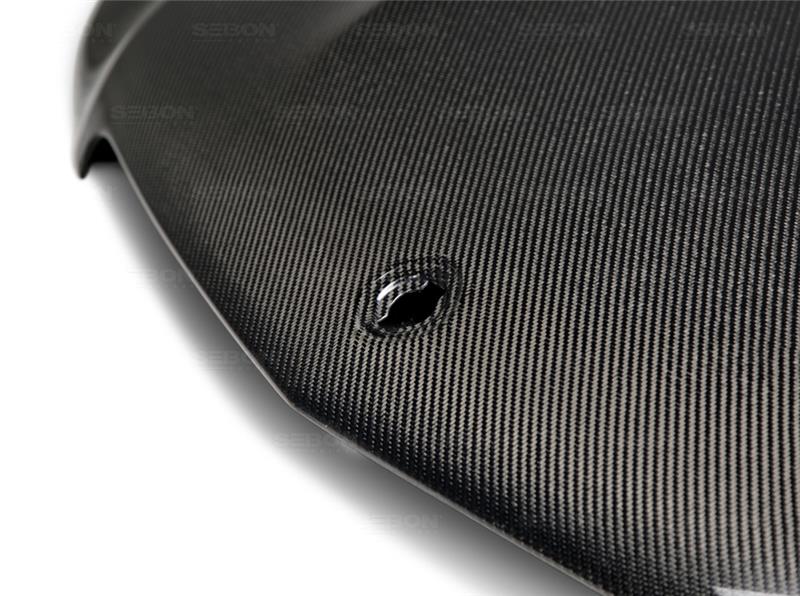 Seibon 2012-2014 Mercedes Benz C63 GT-Style Carbon Fiber Hood - photo 3