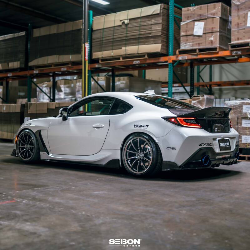 Seibon 2022-2024 Toyota GR86 / Subaru BRZ 2-Door Coupe Carbon Fiber Fender Trim - Gloss Finish - photo 6