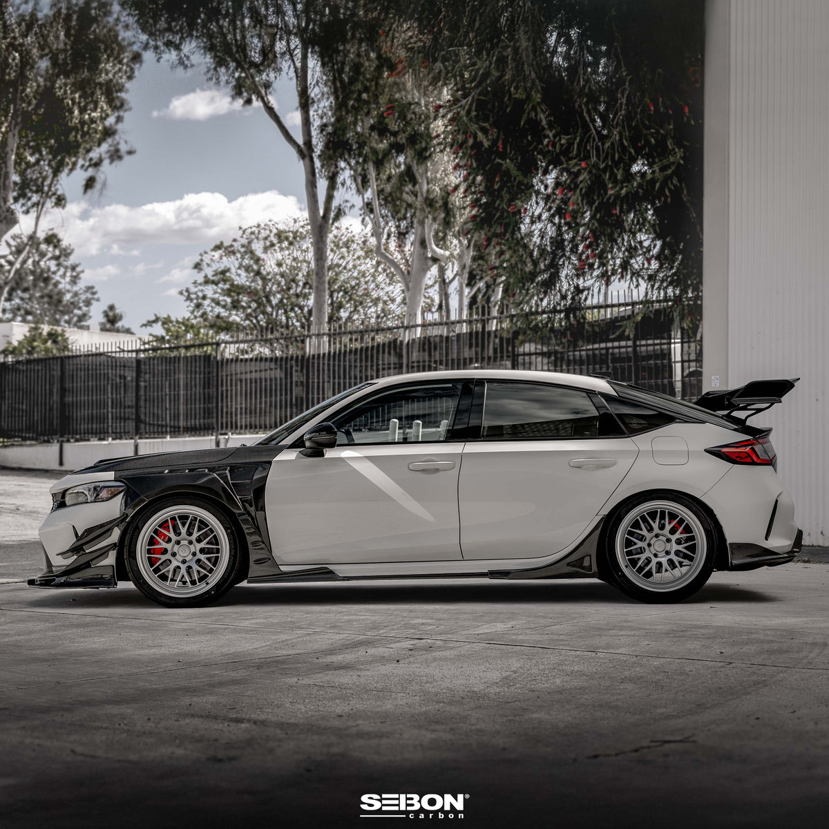 Seibon 2023-2024 Honda Civic Type R Carbon Fiber Fenders - photo 8