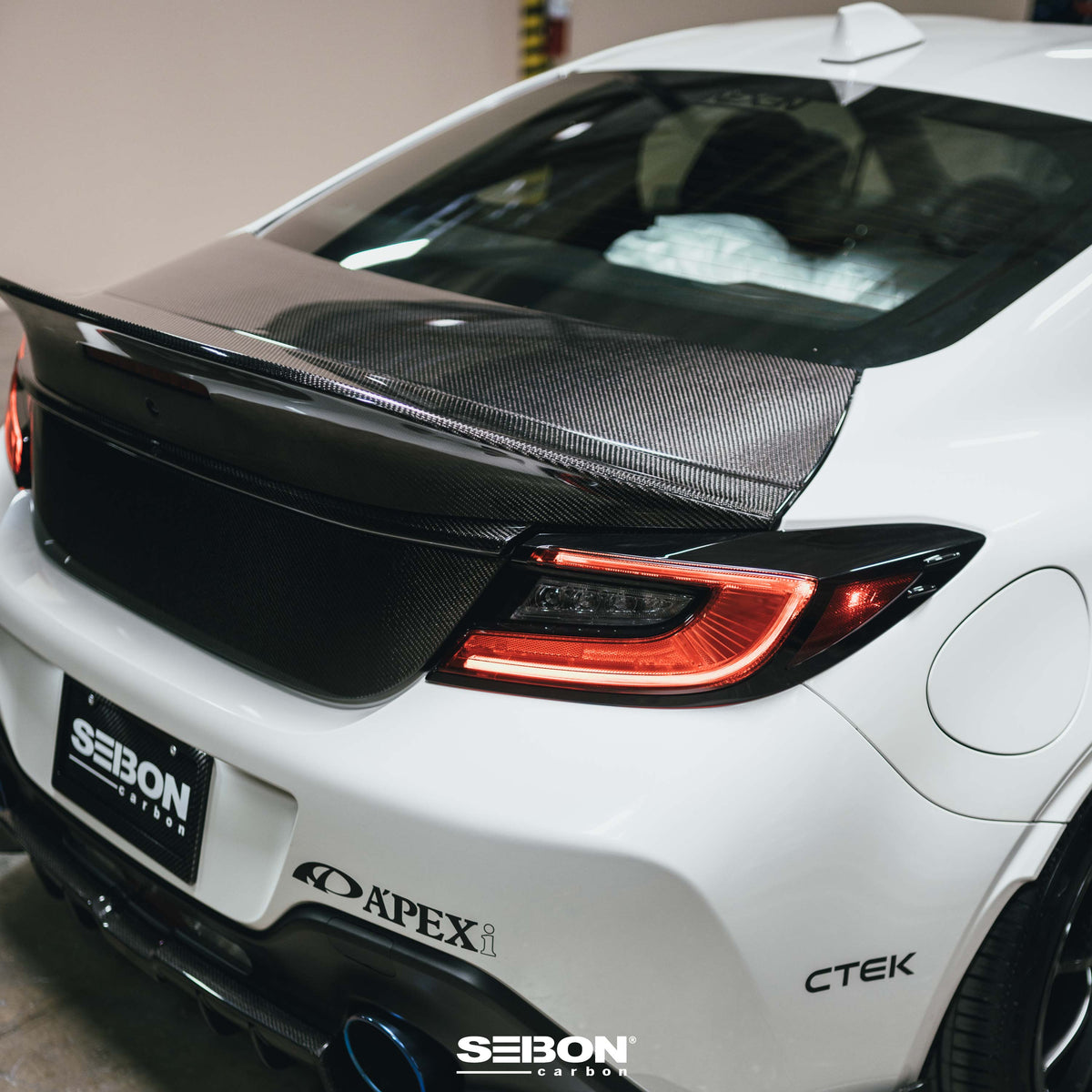 Seibon 2022-2025 Toyota GR-86 / Subaru BRZ MB-Style Carbon Fiber Trunk Lid - photo 8